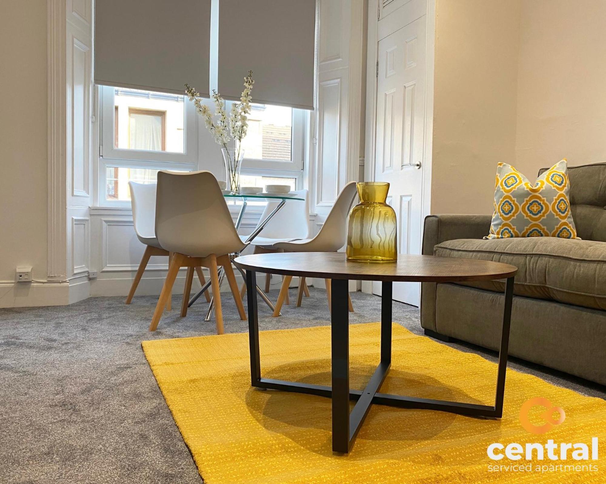 Central Serviced Apartments - Cosy 1 Bedroom - Modern - Close To Transport Links - Quiet Neighbourhood - Fast Wifi - Fully Equipped - Smart Tvs In All Rooms - Monthly Stays Welcome - Free Street Parking - Ideal Relocation To Dundee Accommodation Eksteriør billede